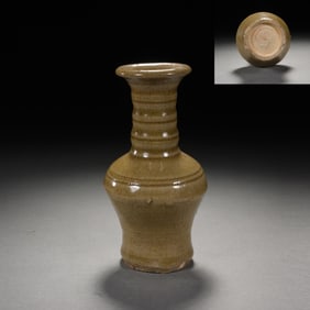 Ge Ware Porcelain Vase