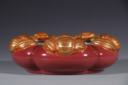 Famille Rose Gold Drawing Poetry Pattern Bat Shape Porcelain Washer