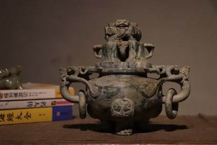 Jade Carved Dragon Shape Incense Burner