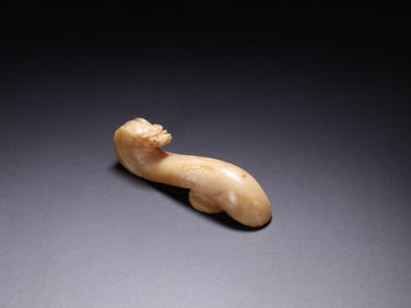 Jade Carved Dragon Shape Belt Hook