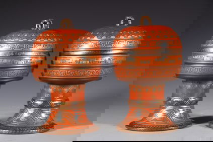 Pair of Red Glazed Gold Drawing Flower Pattern Porcelain Lid Pot