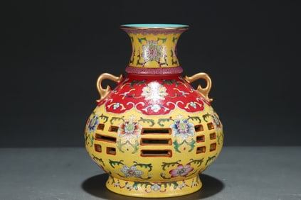 Enamel Drawing Flower Pattern Porcelain Double Ears Movable Vase