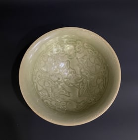 Yaozhou Ware Carved Flower Pattern Porcelain Bowl