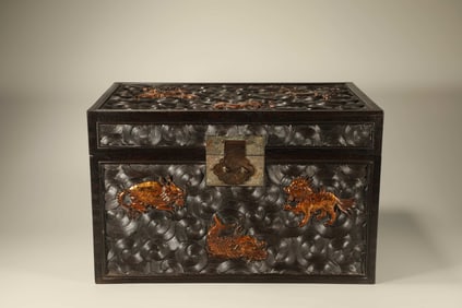 Red Sandalwood Gold Drawing Carved Beast and Sea Wave Pattern Lid Box