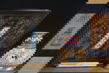 Enamel Drawing Flower Pattern Porcelain Double Elephant Ears Movable Vase