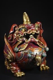 Bronze Cloisonne Carved Flower Pattern Beast Shape Figure