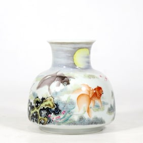 A CLOISONNE ENAMEL 'GOLD AND JADE FILL THE HALL' POETRY WATER POT