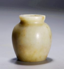 A  SMALL JADE JAR