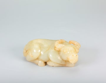A JADE LYING OX