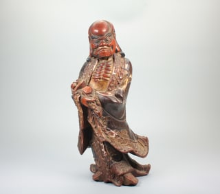 A WOOD CARVING BODHIDHARMA STANDING FIGURE