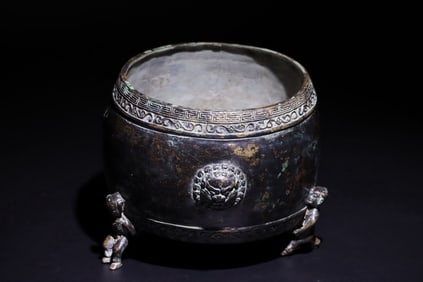 Bronze Carved Double Lion Ears Child Shape Incense Burner