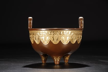 Gilt Bronze Carved Flower Pattern Double Ears Incense Burner