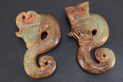 Pair of Jade Carved Beast Face Pattern Dragon Shape Ornament