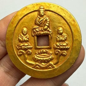Solid Gold Carved Buddha Pattern Chinese Coin