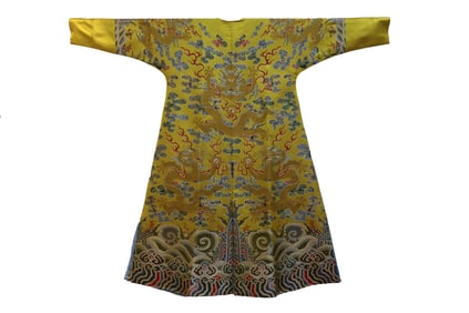 Silk Embroidery Cloud and Dragon Pattern Dragon Robe