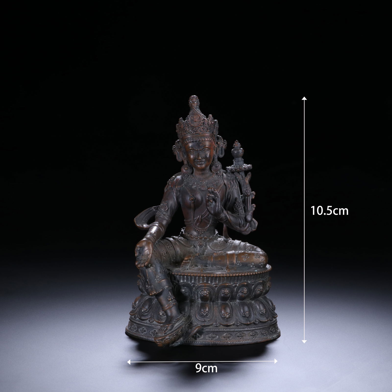 Bronze GuanYin Figure: Bronze GuanYin Figure (10.5 x 9cm)