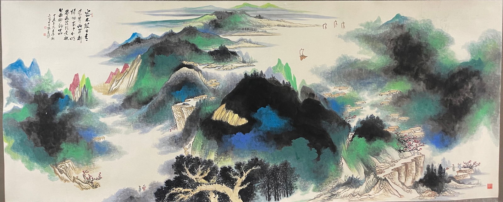 Chinese Drawing Colored Landscape Painting,Zhang Daqian Mark: Chinese Drawing Colored Landscape Painting,Zhang Daqian Mark (140 x 360cm)