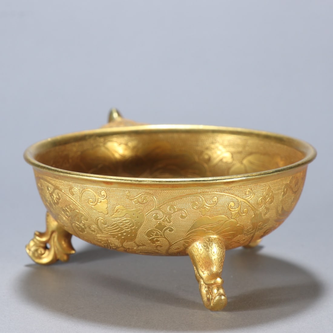 Gilt Bronze Carved Flower Pattern Cup - 2