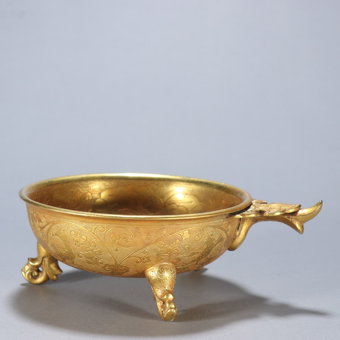 Gilt Bronze Carved Flower Pattern Cup - 4