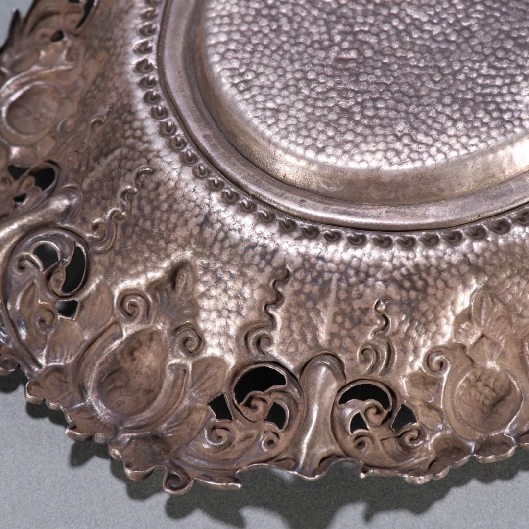 Silver Carved Flower Pattern Plate - 7