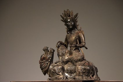 Bronze GuanYin Figure