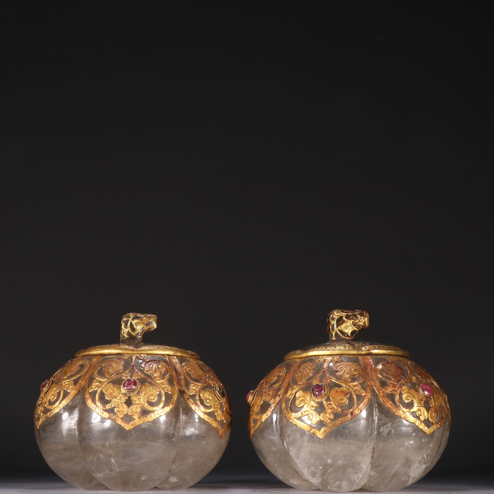 Pair of White Crystal Inlaid Gilt Bronze and Gem Stone Carved Flower Pattern Lid Pot: Pair of White Crystal Inlaid Gilt Bronze and Gem Stone Carved Flower Pattern Lid Pot (10.5 x 11cm)