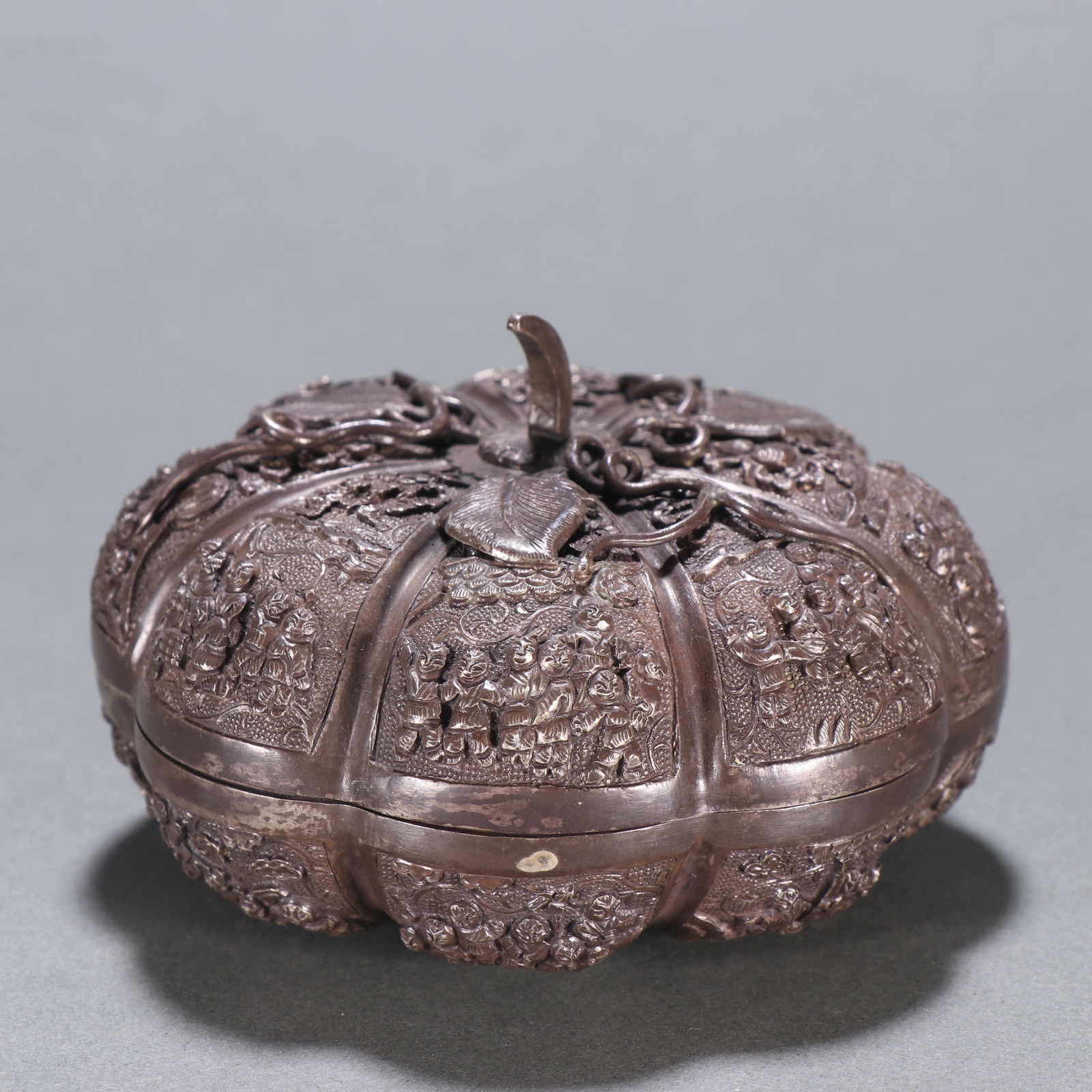 Silver Carved Playing Children Pattern Lid Box - 7