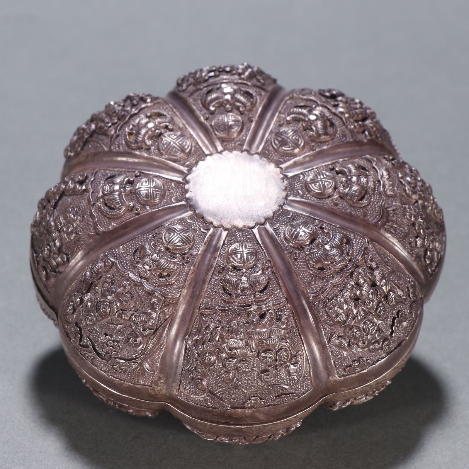 Silver Carved Playing Children Pattern Lid Box - 9