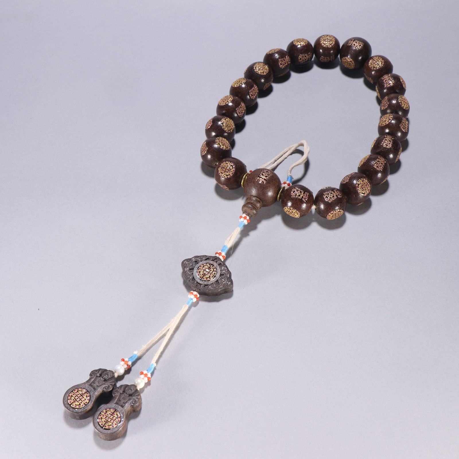 Agarwood Inlaid Gilt Silver Carved Shou Pattern Eighteen Praying Bead Bracelet: Agarwood Inlaid Gilt Silver Carved Shou Pattern Eighteen Praying Bead Bracelet (2.2cm)