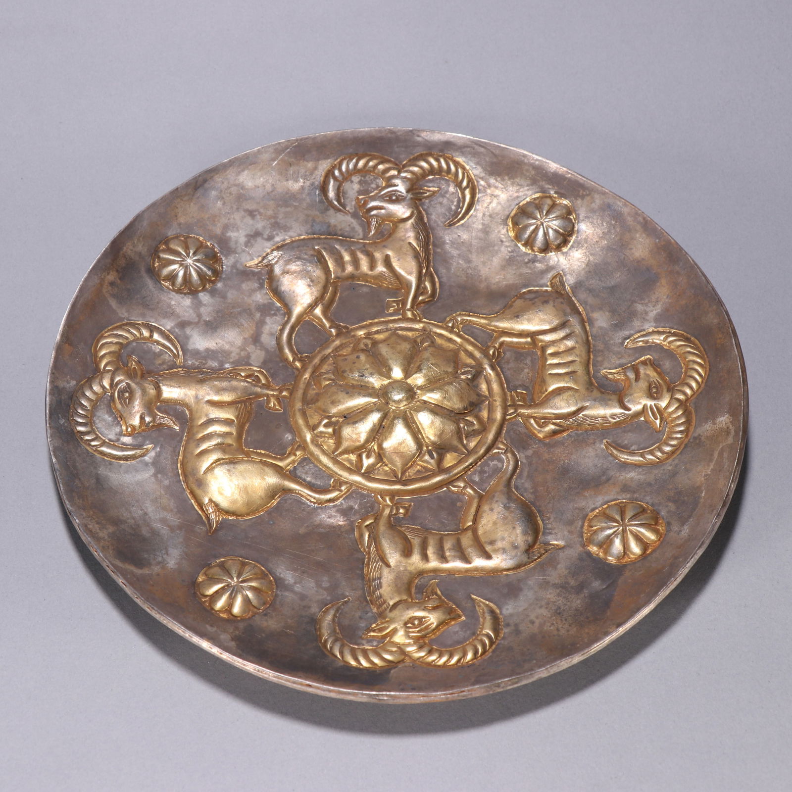Gilt Silver Carved Ram Pattern Plate - 7