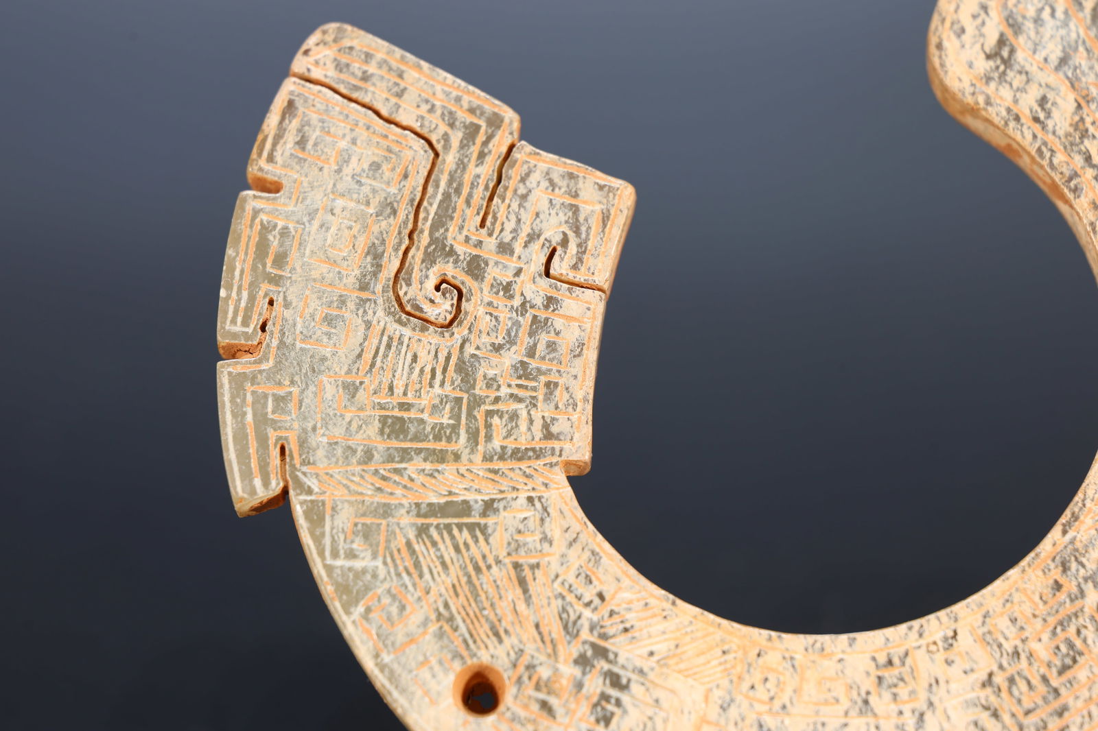 Jade Carved Cloud Pattern Dragon Shape Bi - 2