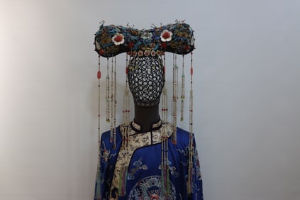 Gilt Silver Inlaid Gem Stone and Blue Enameled Carved Flower Pattern Crown