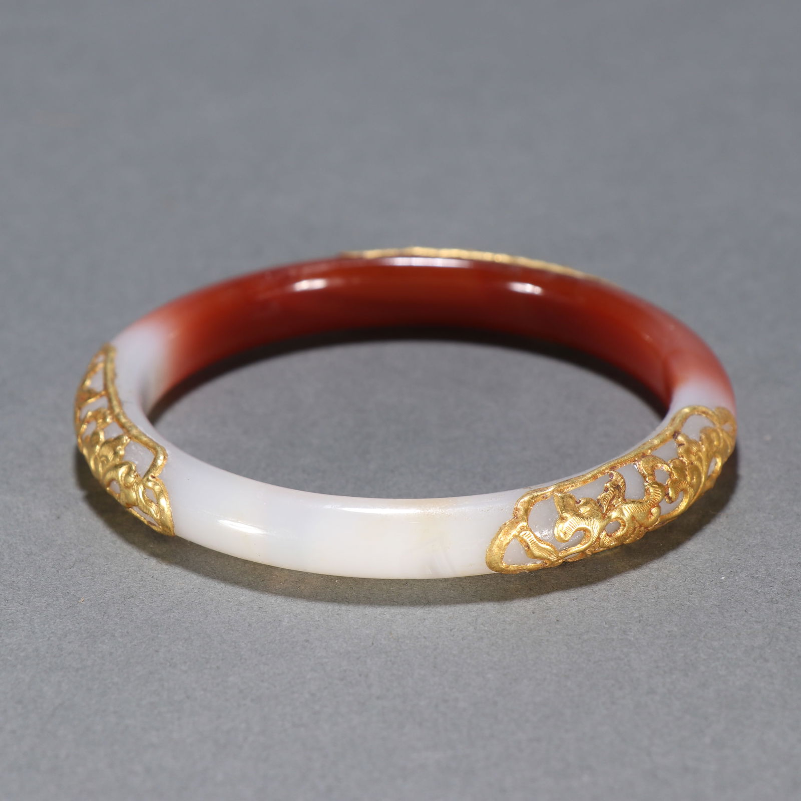 Agate Inlaid Gilt Silver Carved Flower Pattern Bangle - 3