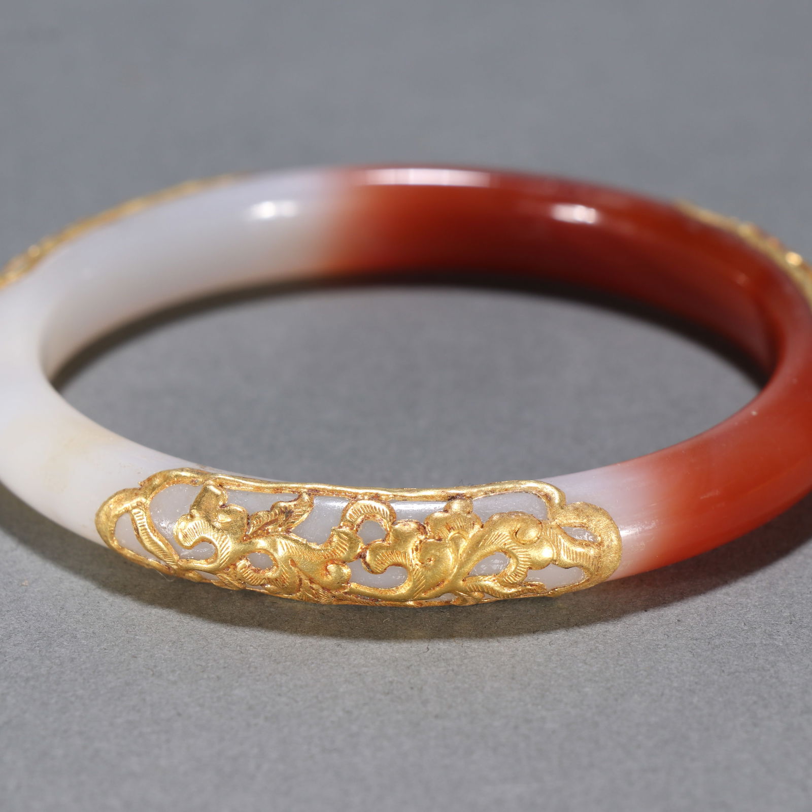 Agate Inlaid Gilt Silver Carved Flower Pattern Bangle - 6