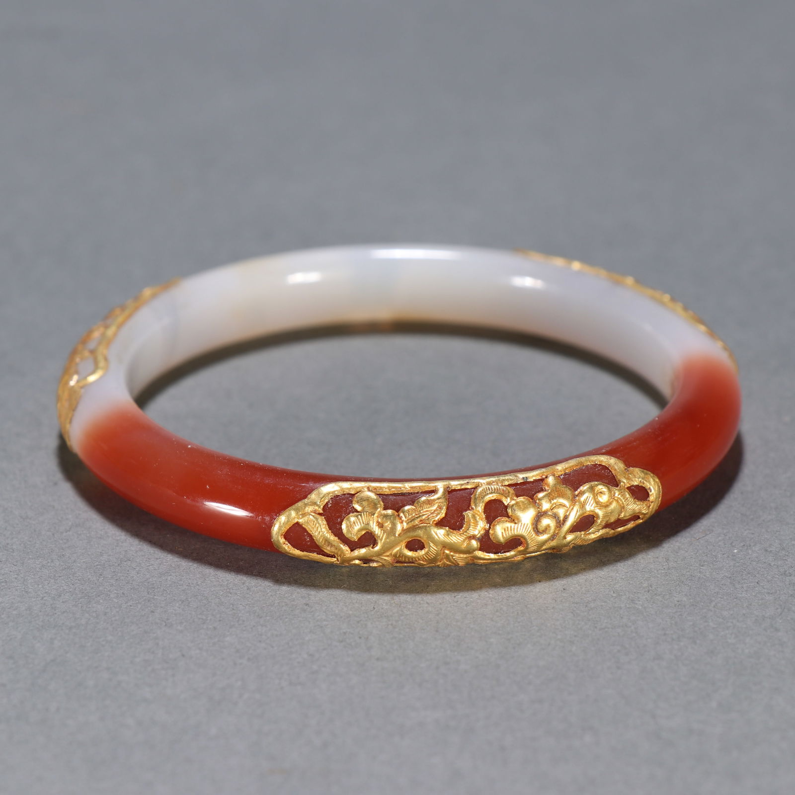 Agate Inlaid Gilt Silver Carved Flower Pattern Bangle - 7