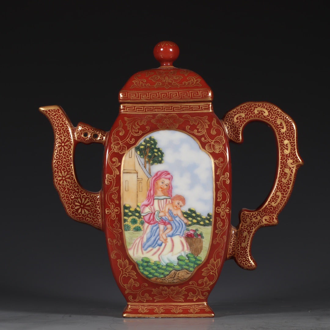 Famille Rose Gold Drawing Character Story Pattern Porcelain Pot: Famille Rose Gold Drawing Character Story Pattern Porcelain Pot (17.5 x 5.9cm)