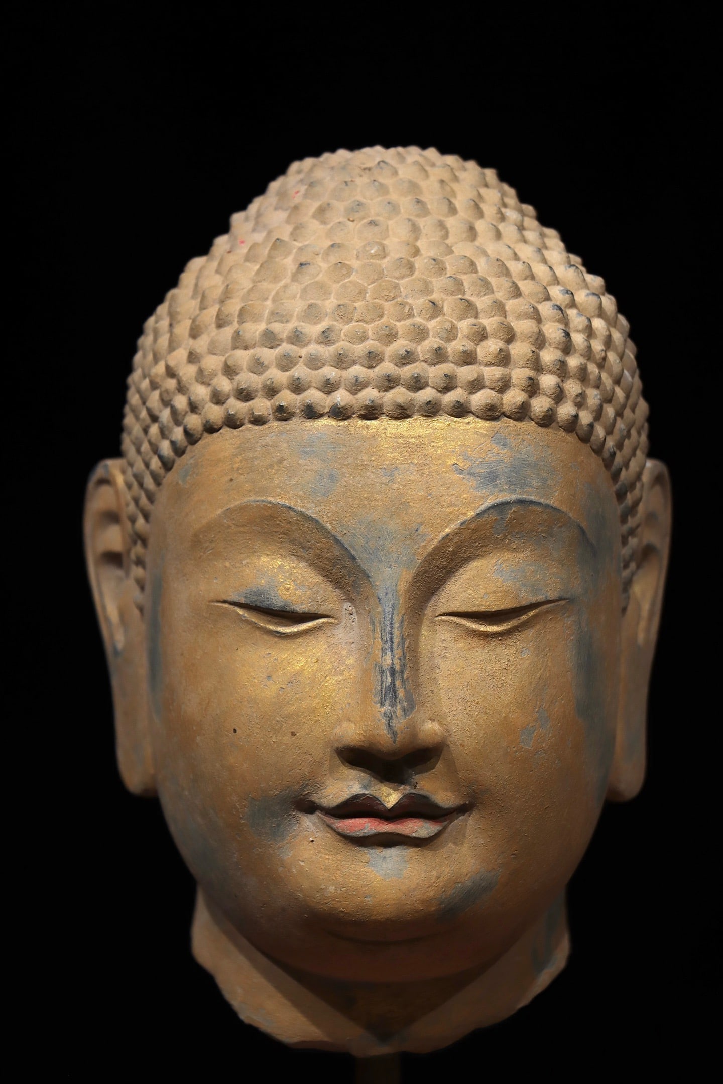Grey Stone Buddha Head Figure: Grey Stone Buddha Head Figure (34 x 20cm)