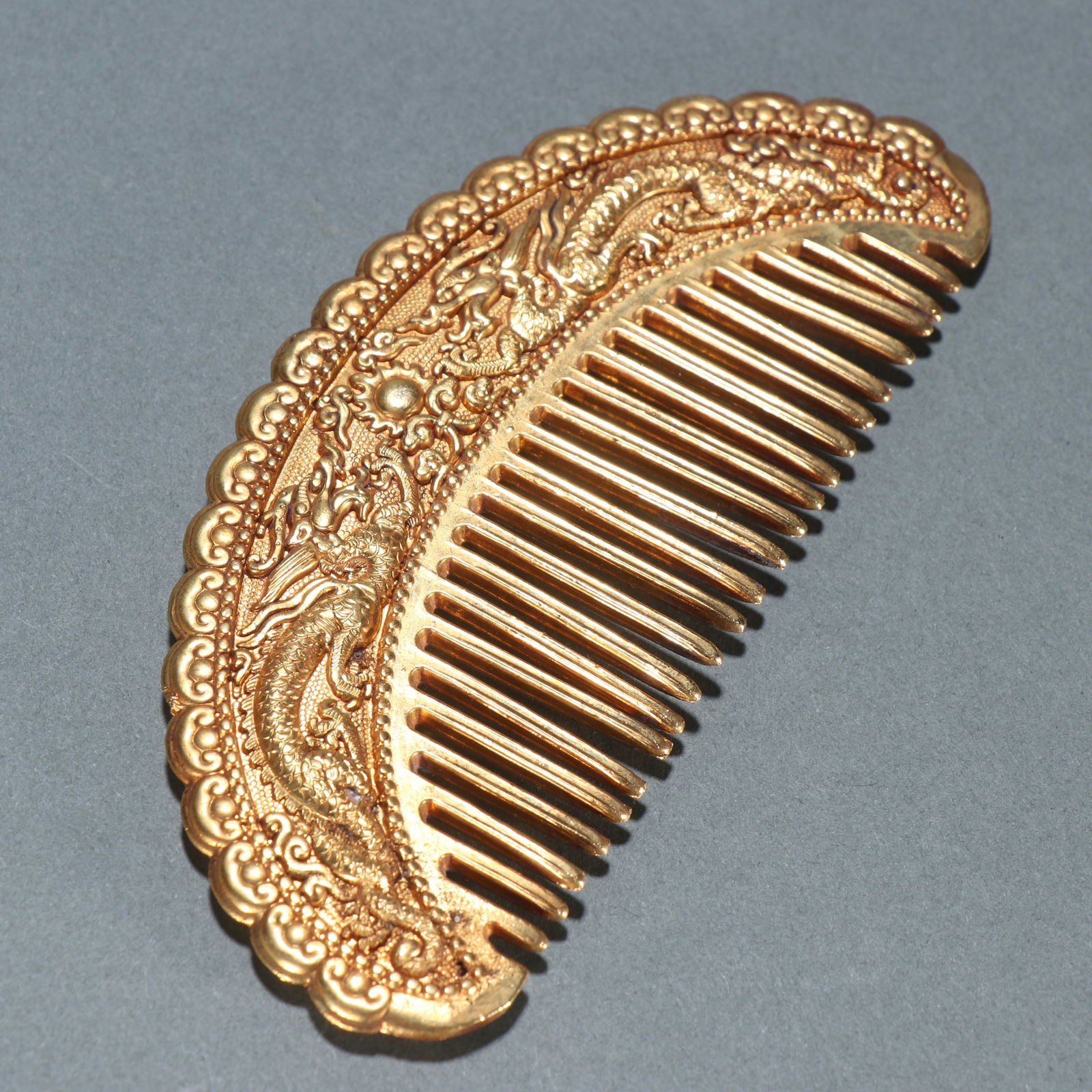 Gilt Bronze Carved Dragon Pattern Comb - 7