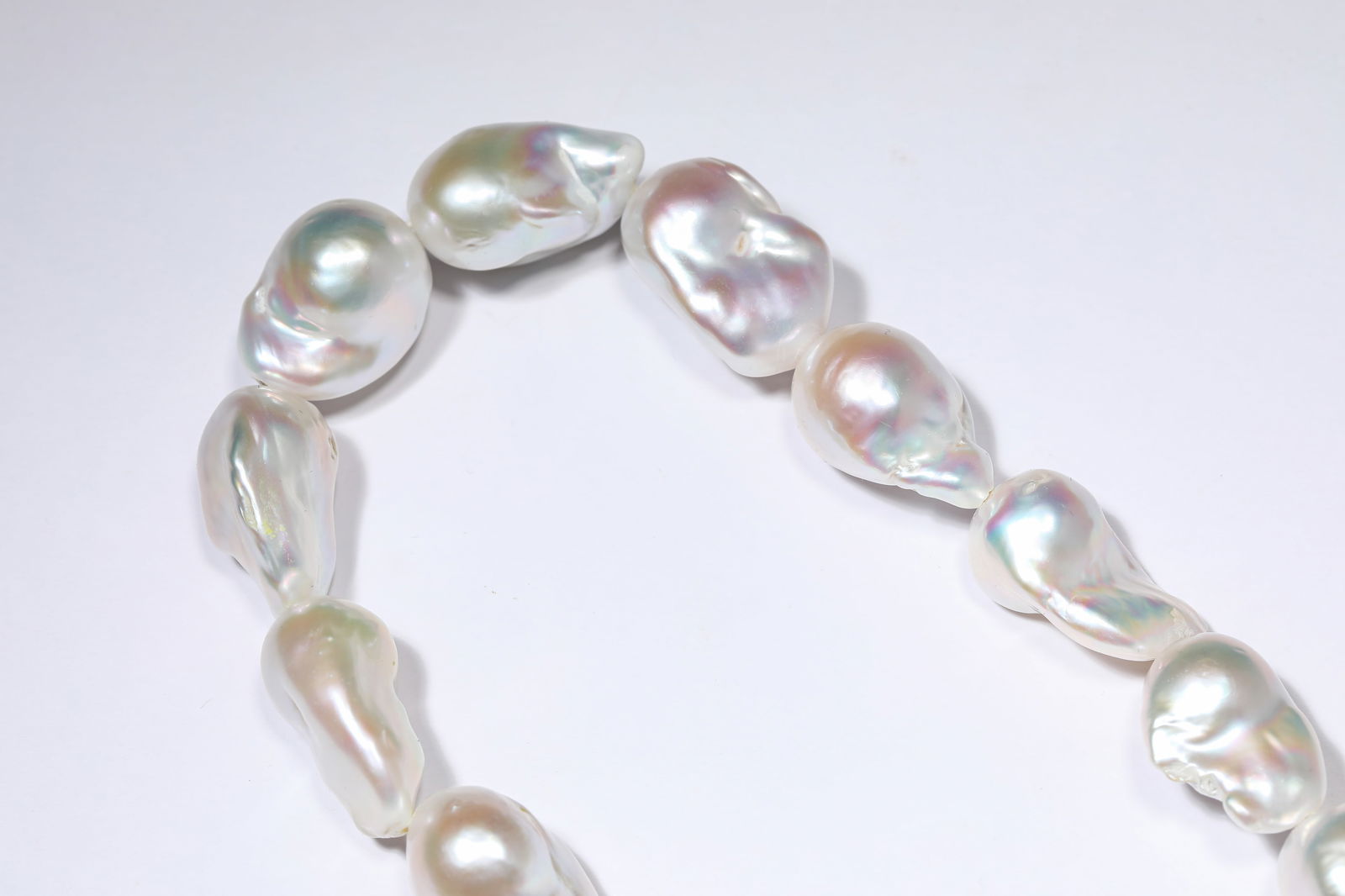 A Baroque Pearl Necklace - 2