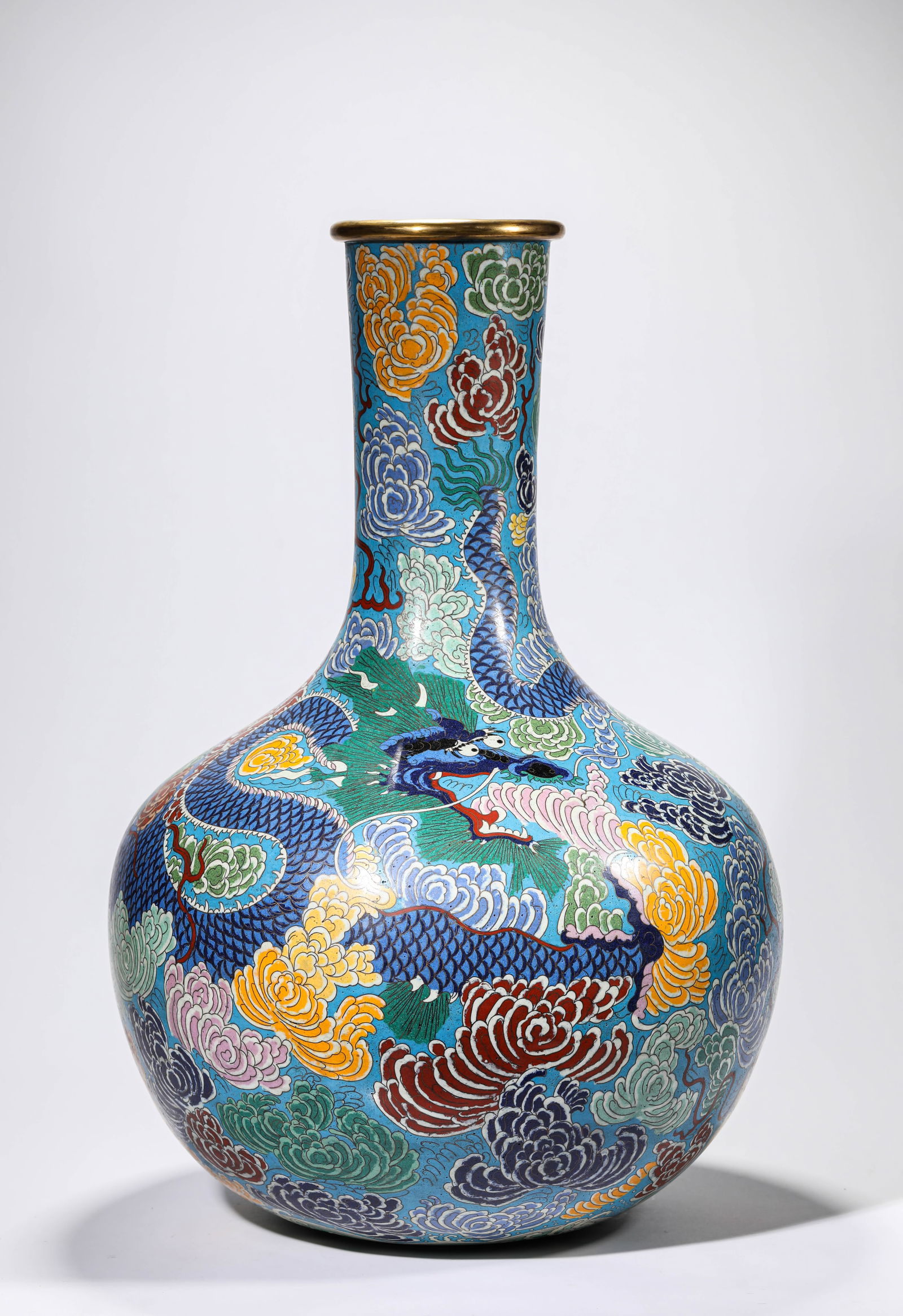 A Cloisonné Enamel ‘Floral and Dragon’ Celestial Globe Vase: A Cloisonné Enamel ‘Floral and Dragon’ Celestial Globe Vase (38.7 x 57.5cm,Weight 7.7kg)