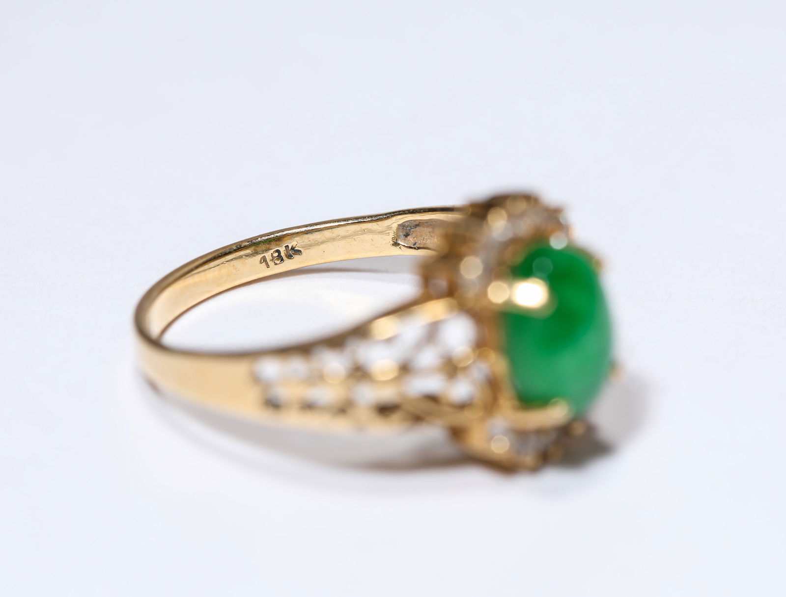 A Jadeite and Gold Ring - 3