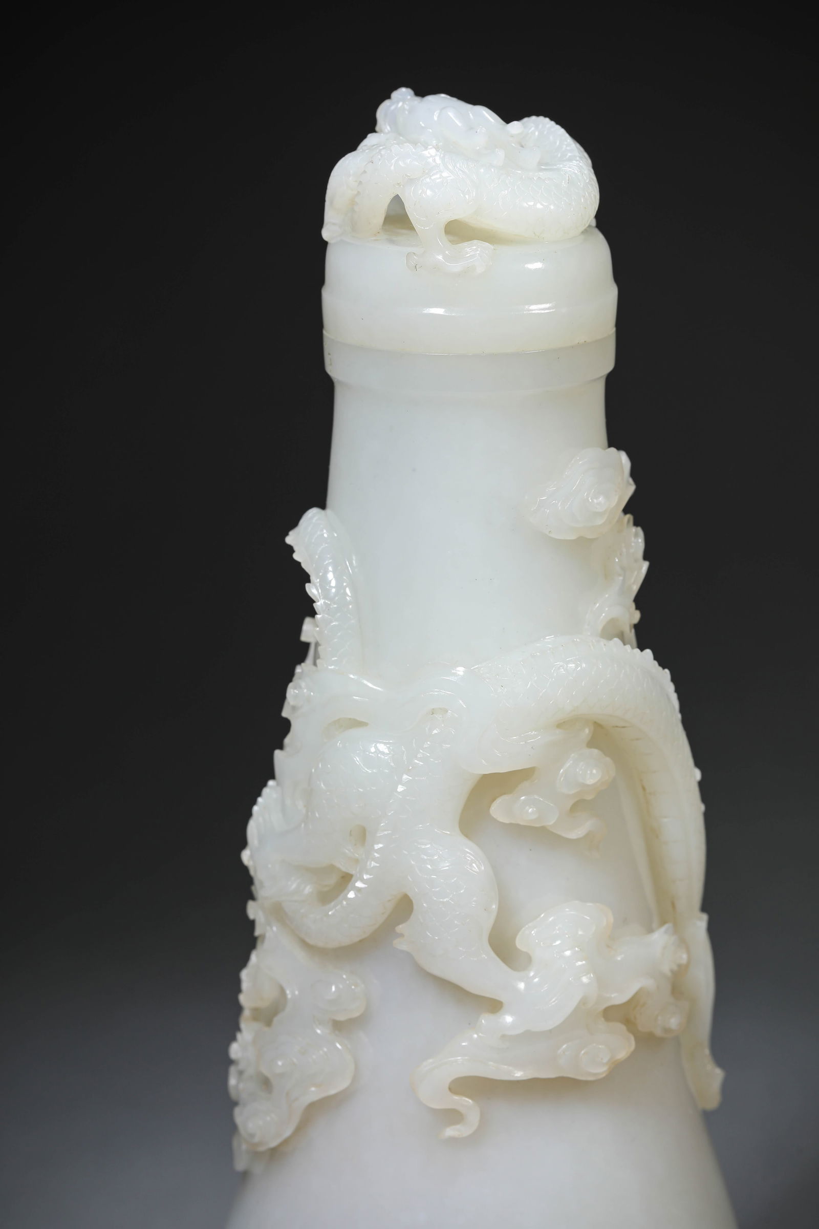 A Jade ‘Dragon’ Covered Vase - 4