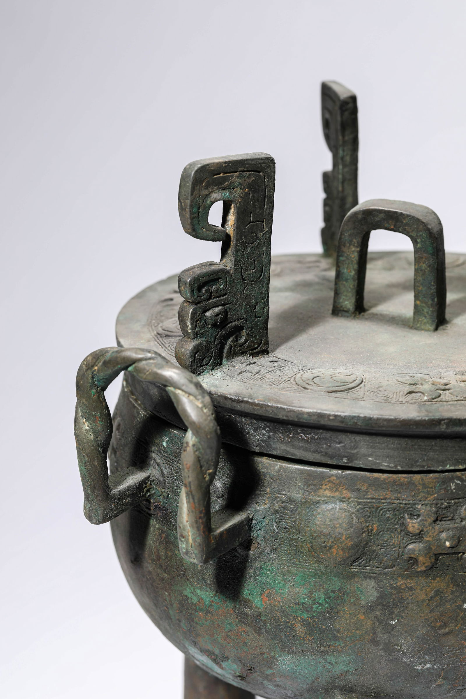 A Bronze 'Ding' Tripod - 5