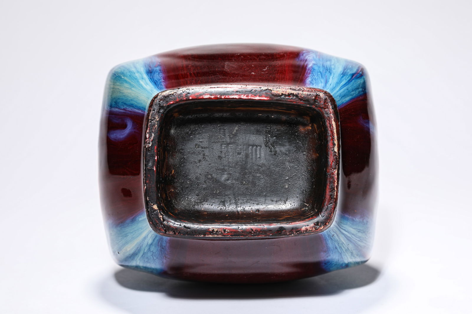 A Flambe-Glazed Vase - 7