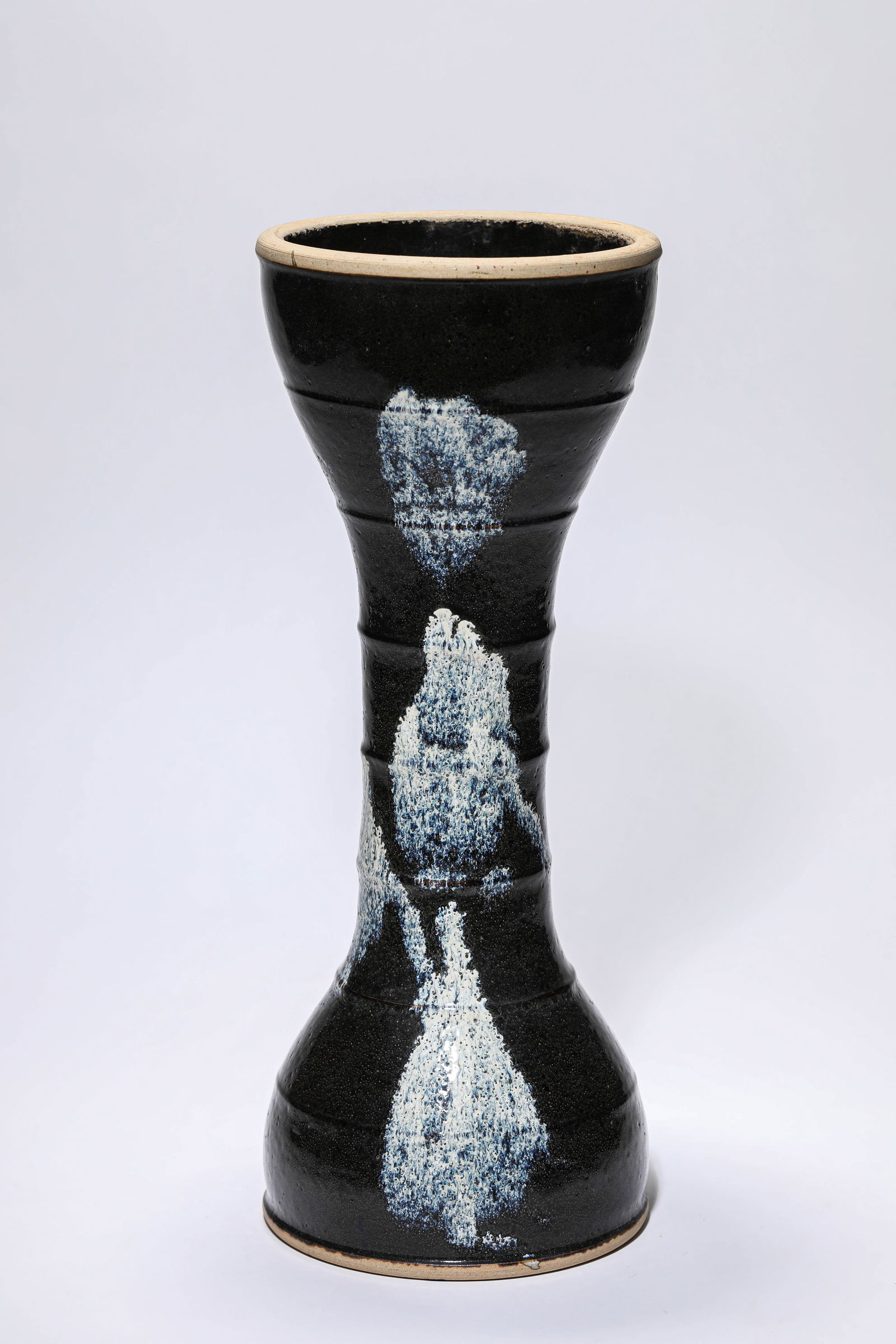 A Black-Glazed 'Drum-Form' Vase: A Black-Glazed 'Drum-Form' Vase (15.5 x 40.5cm)