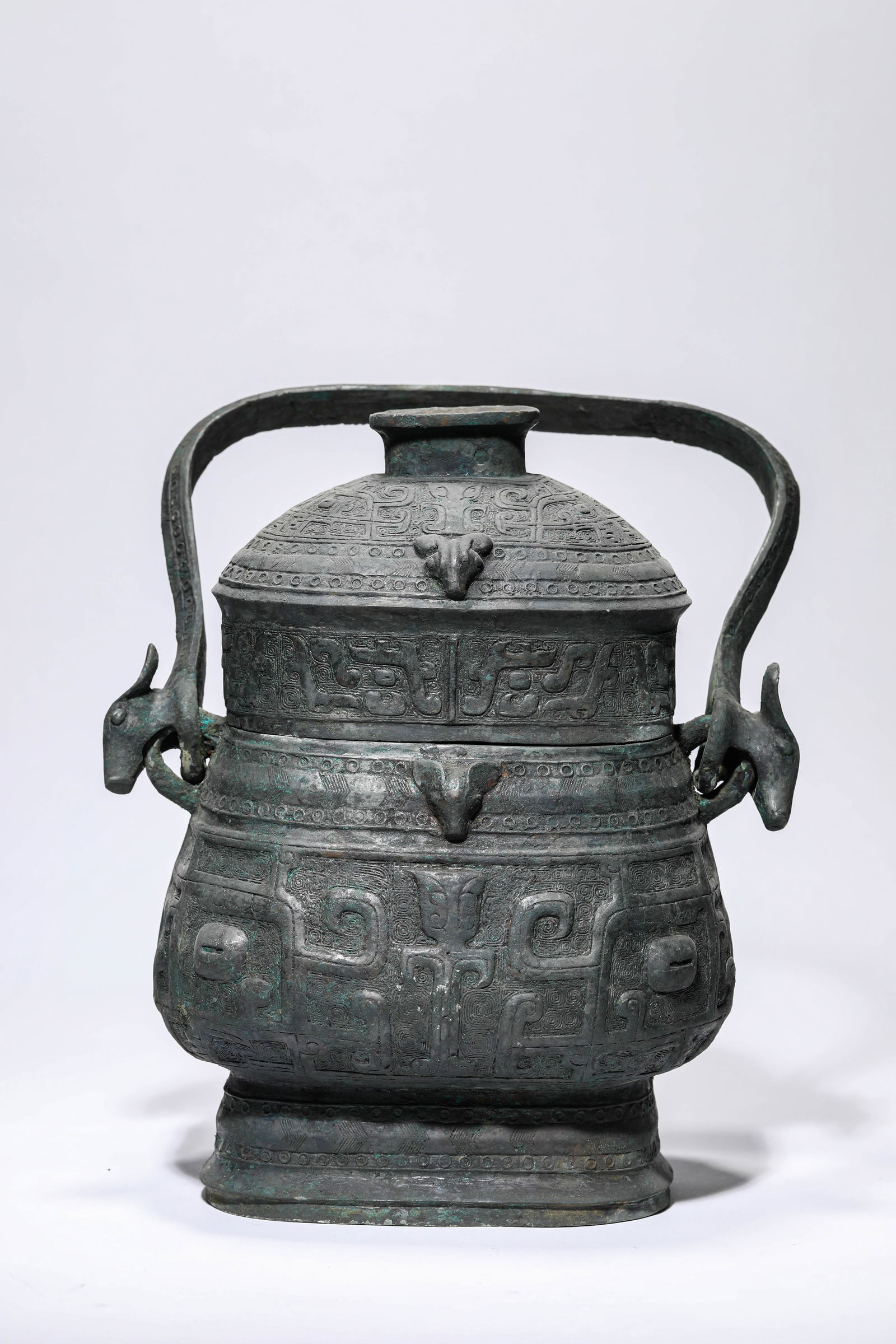 A Bronze 'Taotie' 'Loop-Handled' You - 5