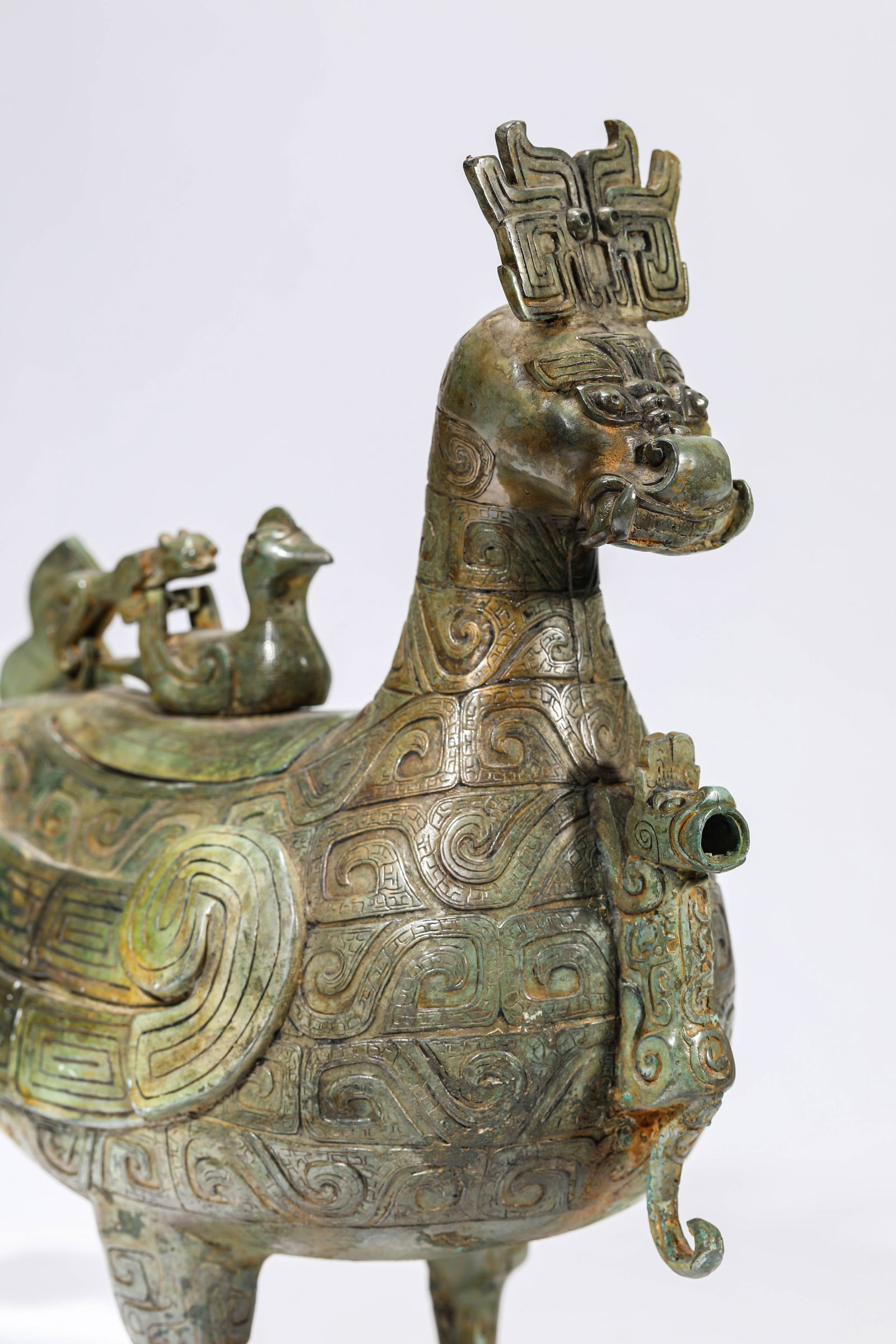 A Bronze 'Zoomorphic' Zun - 6