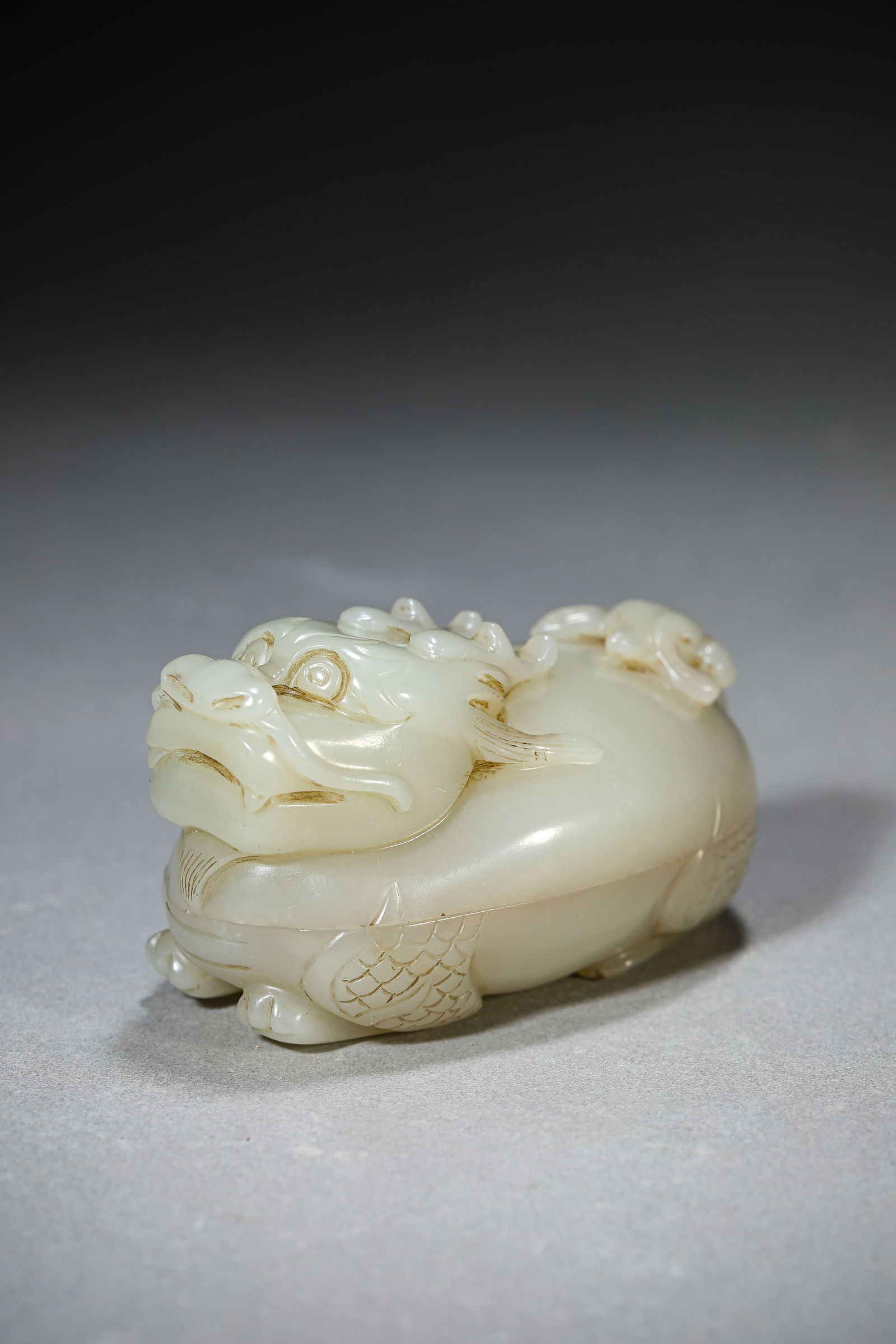 A Jade ‘Kylin’ Covered Box - 2