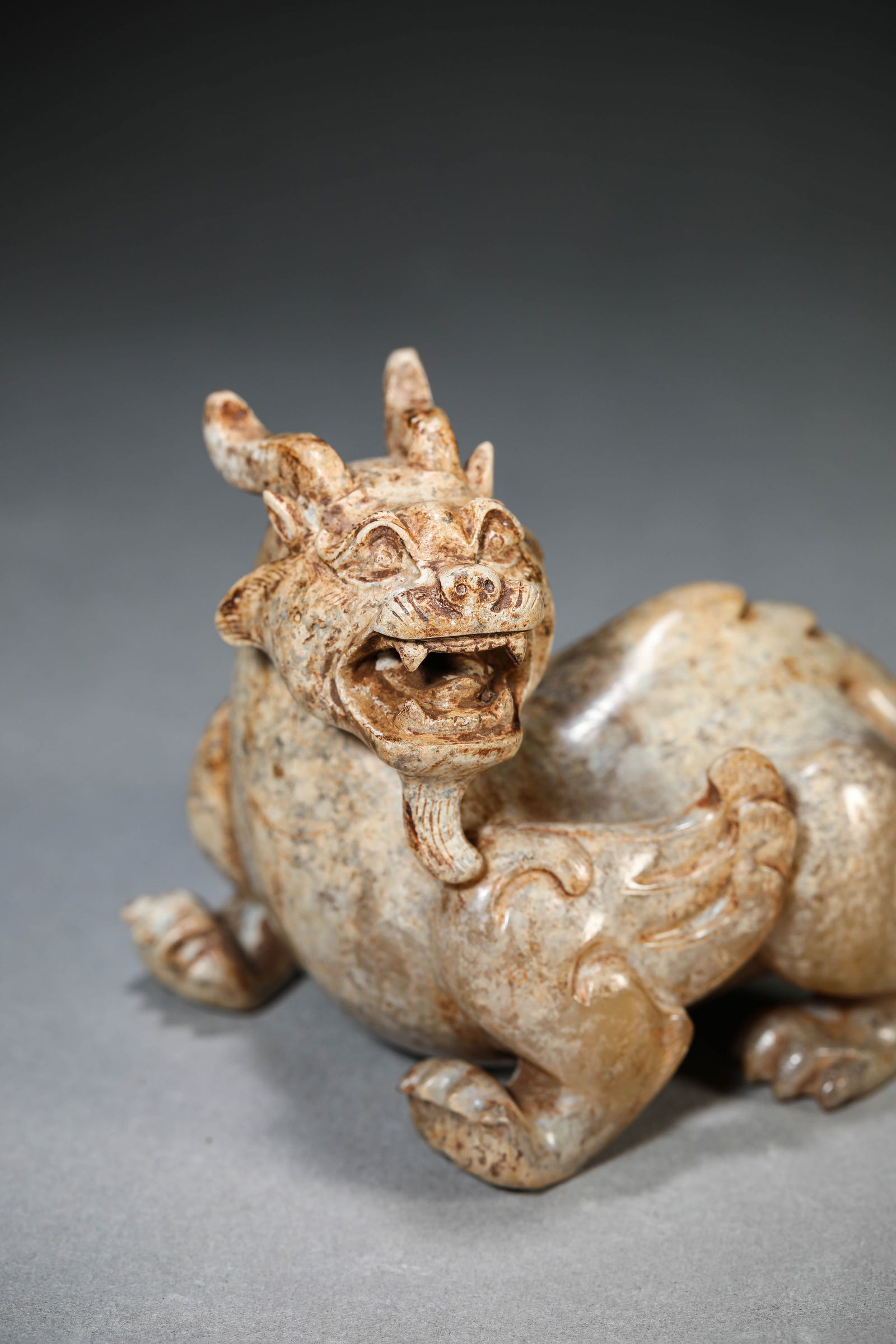 A Jade ‘Auspicious Beast’ Ornament - 6