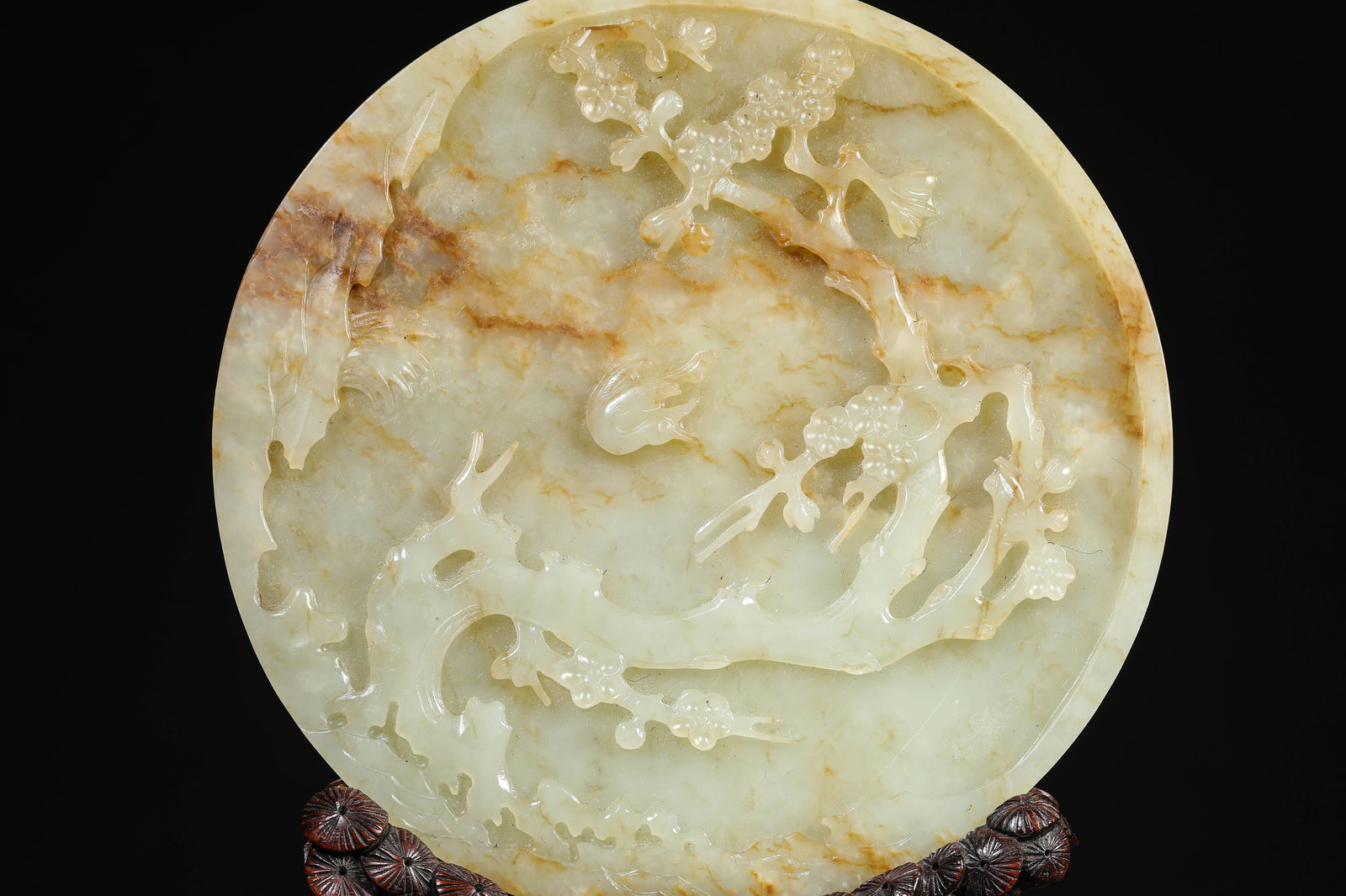 A Jade ‘Scholars Under a Pine Tree’ Table Screen - 4